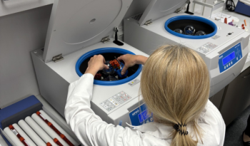 „Proces obróbki próbki – czyli od okienka do lodówki” - warsztaty w Biobanku IPCZD